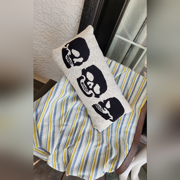 Magaschoni  Black White Halloween long Pillow 3 Skulls NWT Retail $72.00‎ Each - Picture 5 of 5
